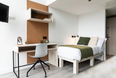 1 bed studio, John Street, Merchant City, Glasgow, G11JF - Image 1